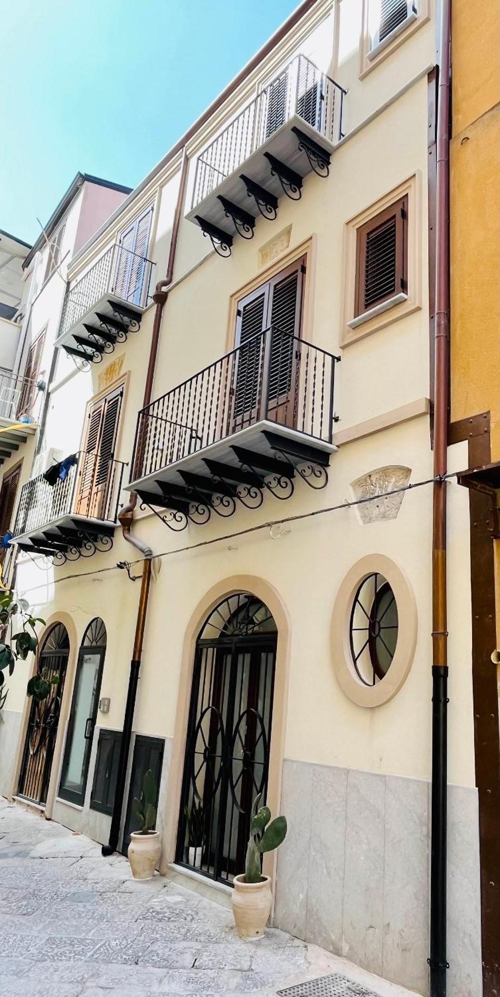 Sikelia Apartment Centro Palermo Exterior foto